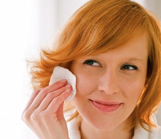 cách làm nước hoa hồng tinh khiết2