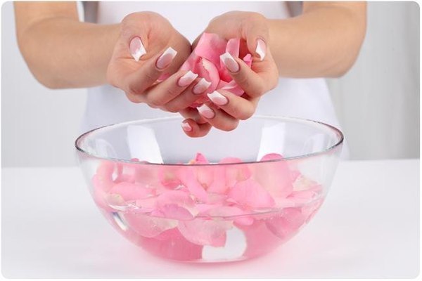 các loại nước hoa hồng 3