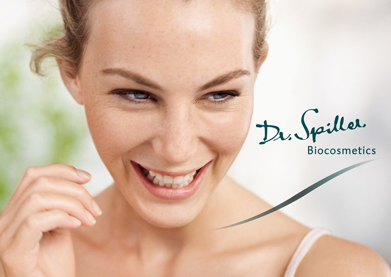 dùng kem dưỡng thể mùa hè