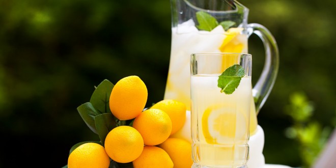 Mặt nạ từ Sữa tươi và chanh