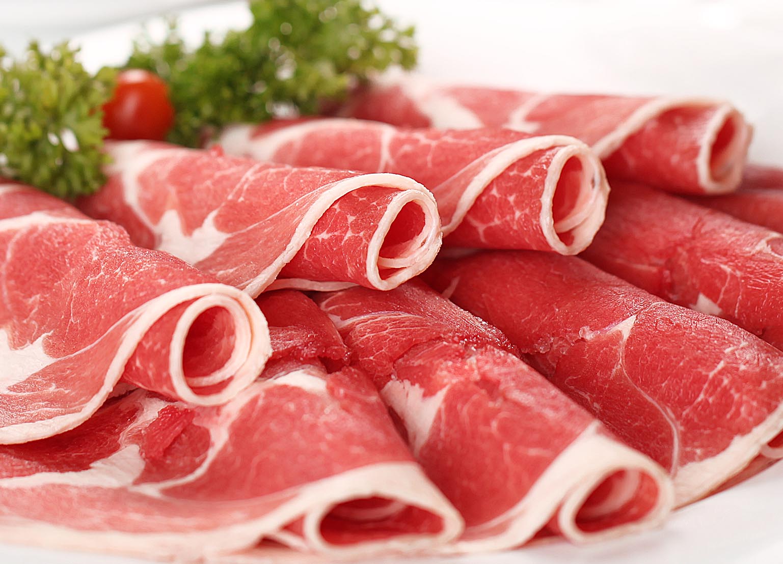 Rã đông thực phẩm trong tủ lanh bằng sữa tươi