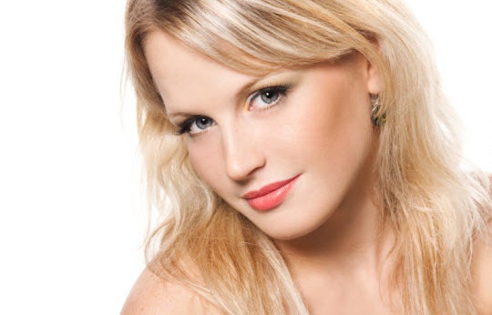 kem dưỡng ẩm cho da nhờn 2