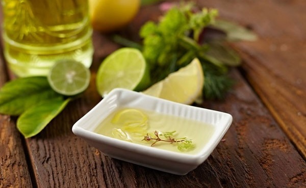 Cách trị nám bằng dầu olive và chanh