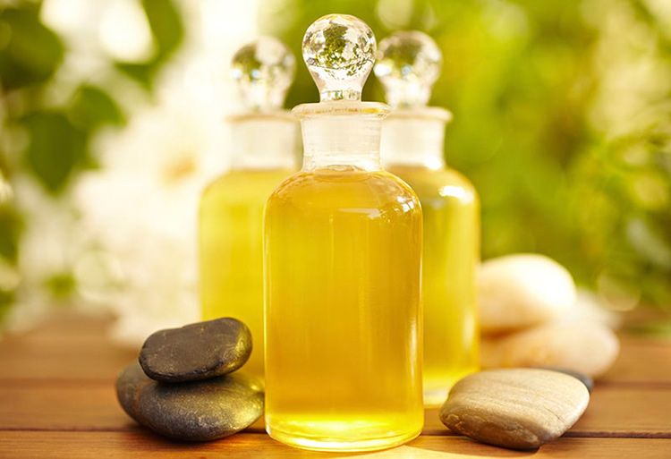 Cách trị nám da bằng dầu olive và muốn, đường