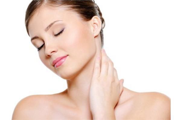 sữa dưỡng thể trắng da ban đêm 3