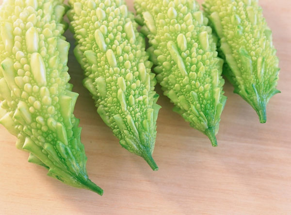 trị nám từ mướp đắng