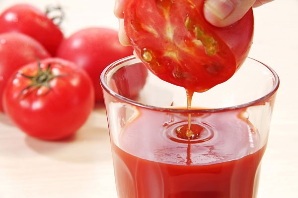 Mặt nạ dưỡng da từ cà chua