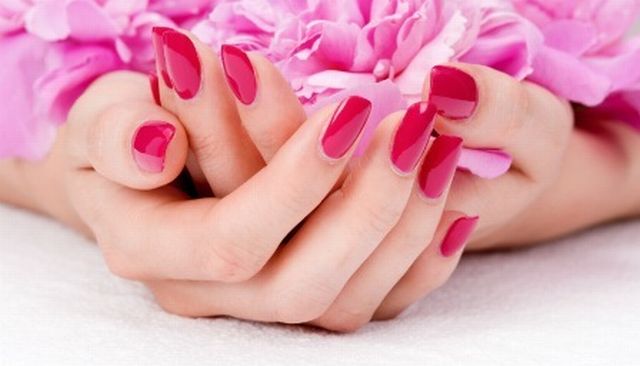 Cách chăm sóc giúp bạn sở hữu đôi tay mềm mịn