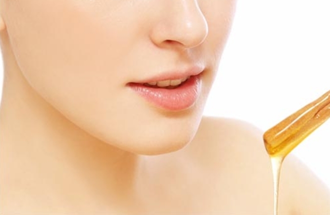 tẩy da chết môi