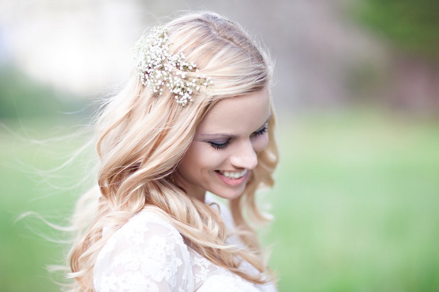 đắp mặt nạ dưỡng da