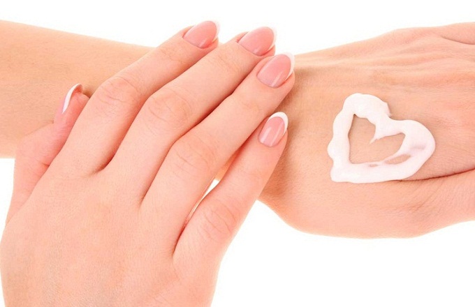 kem dưỡng da tay