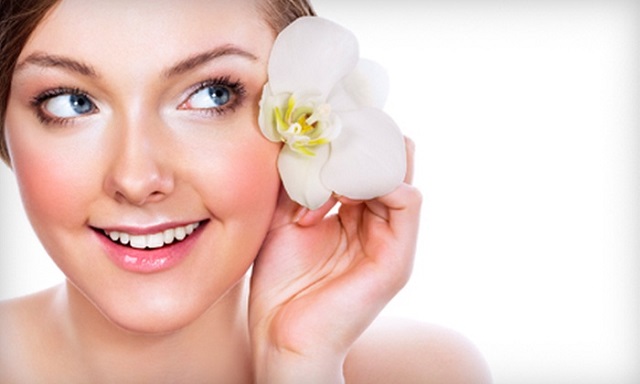 10 bí quyết chăm sóc da phụ nữ tuổi 40
