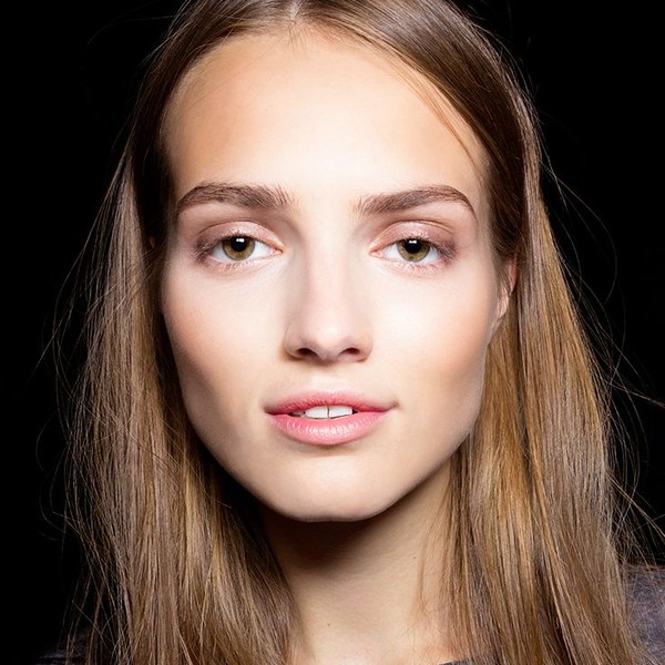 5 cách chống lão hóa da vùng mắt tốt nhất