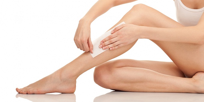 Hướng dẫn cách tẩy trắng da chân khi bị bắt nắng