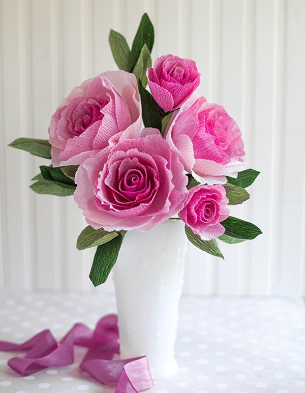 Hướng dẫn cách làm nước hoa hồng tại nhà