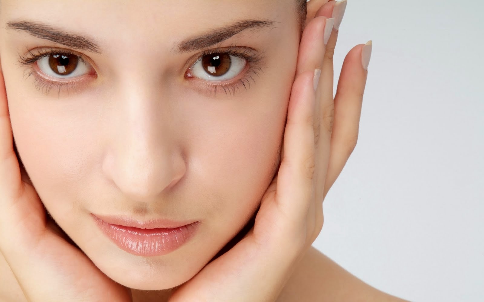 Làm đẹp da mặt “siêu tốc” với serum
