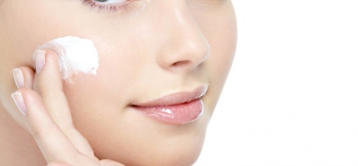 Lý do bạn nên dùng kem dưỡng thể hàng ngày