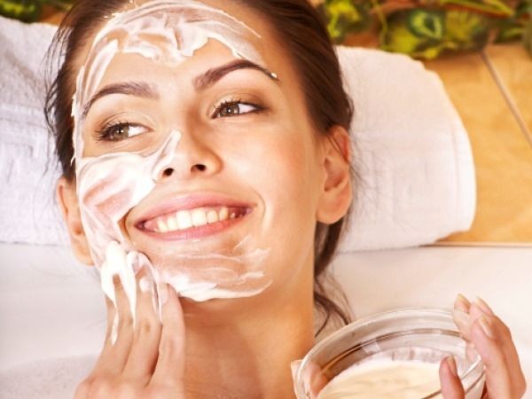 mặt nạ dưỡng trắng da