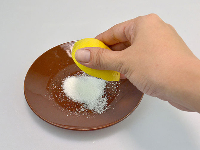 kem tẩy da chết ở mặt2