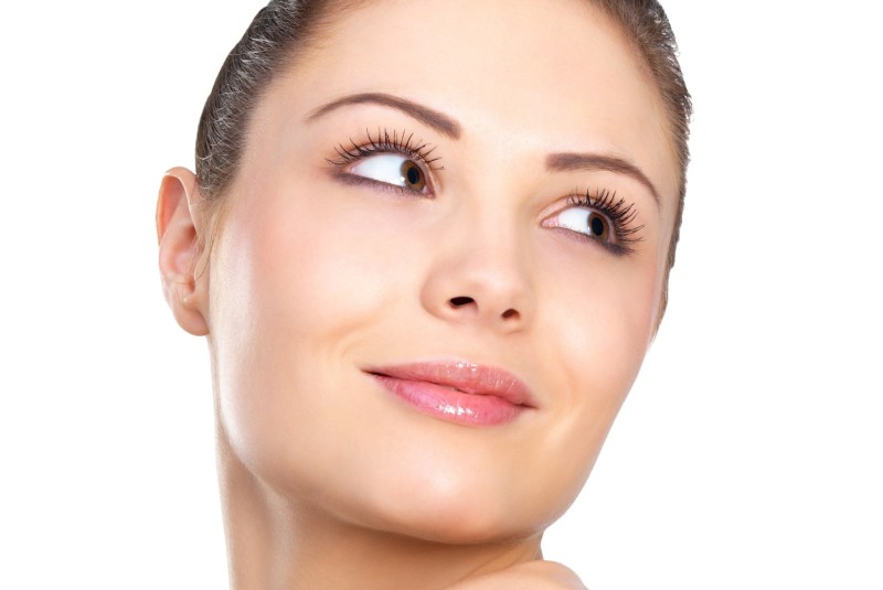 7 bước chăm sóc da mùa hè đẹp hơn tắm trắng