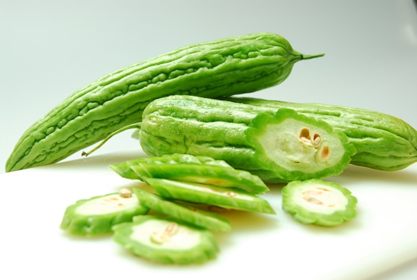 cách trị viêm lỗ chân lông