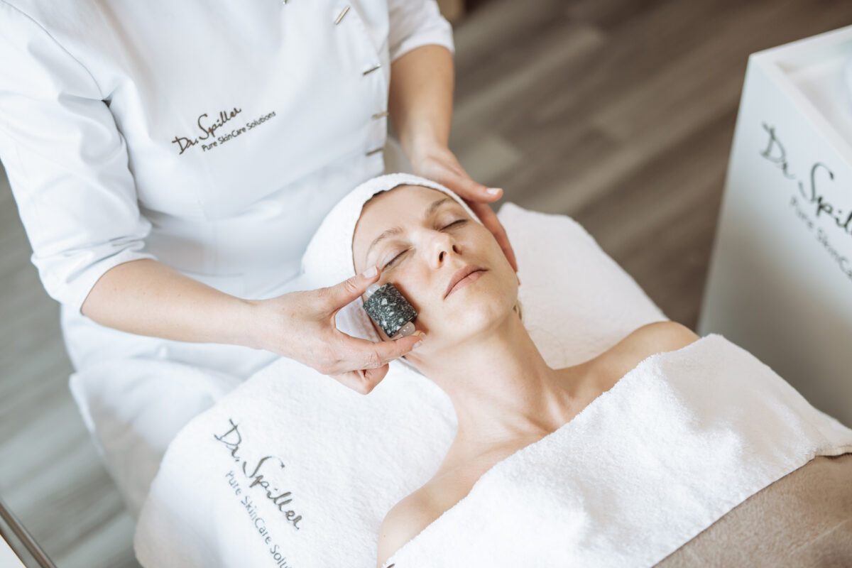 Dr.Spiller tư vấn, hỗ trợ mở spa mini nhanh chóng, hiệu quả