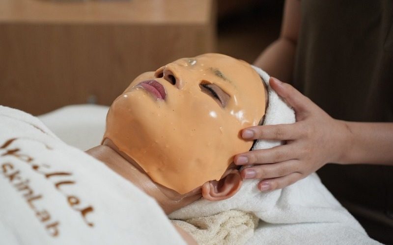 Tham khảo phác đồ điều trị mụn trứng cá chuyên sâu của Dr.Spiller
