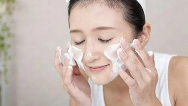 Hiểu rõ nguyên tắc khi thực hiện các bước chăm sóc da mùa hè