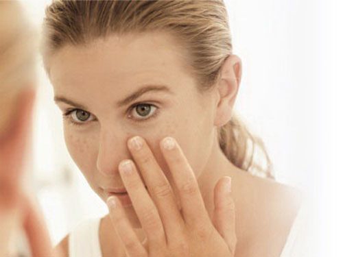 Giải đáp các thắc mắc về da khô do rối loạn nội tiết