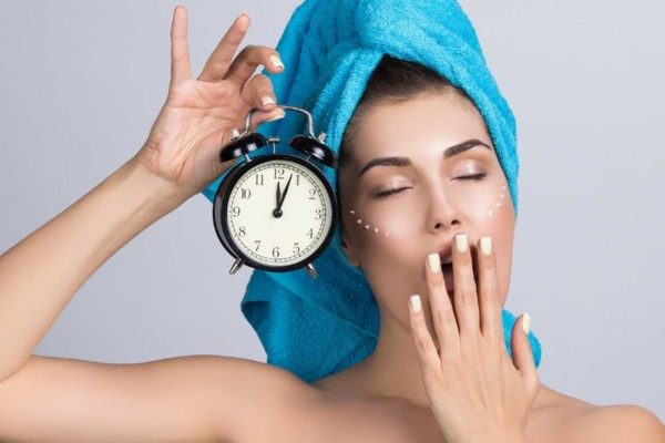 Tại sao dưỡng da ban đêm chống lão hóa hiệu quả lại quan trọng
