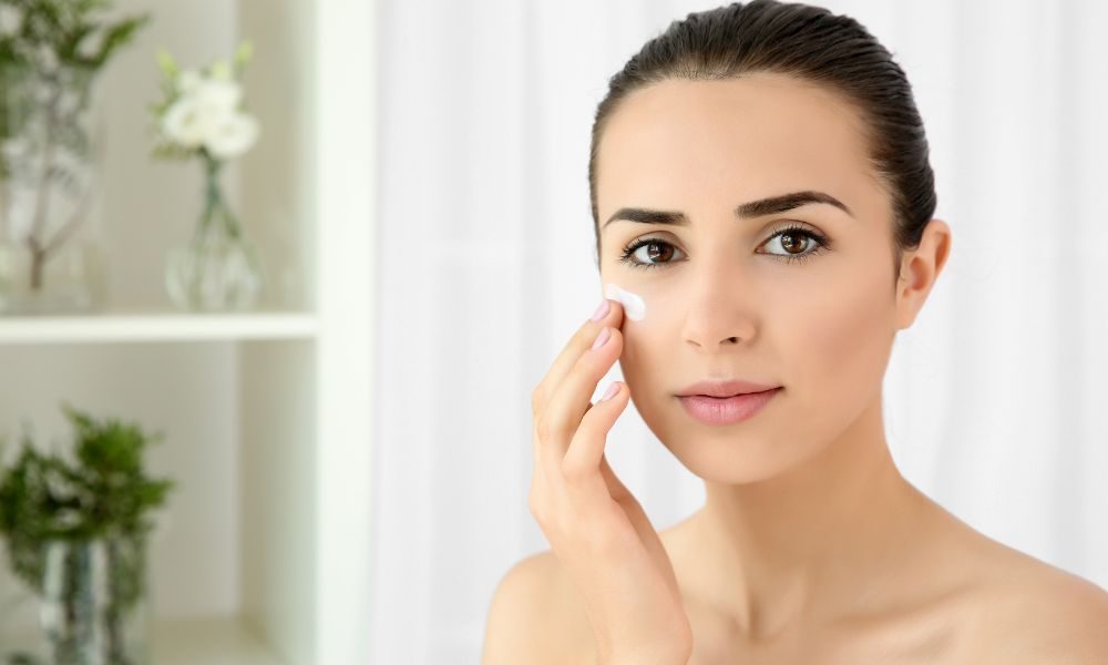Tiêu chí lựa chọn kem dưỡng trắng da dành cho da hỗn hợp