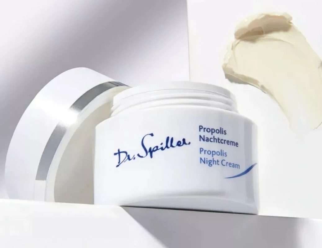 Khắc phục lỗ chân lông to nhanh chóng với sản phẩm Dr.Spiller