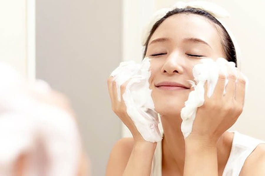 Giải đáp thắc mắc khi áp dụng layer skincare cho da dầu