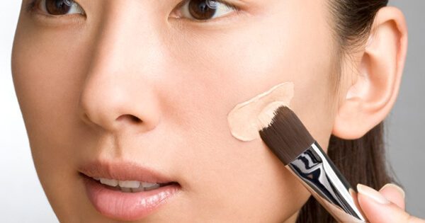 2 tiêu chí quan trọng khi makeup cho da dầu mùa hè