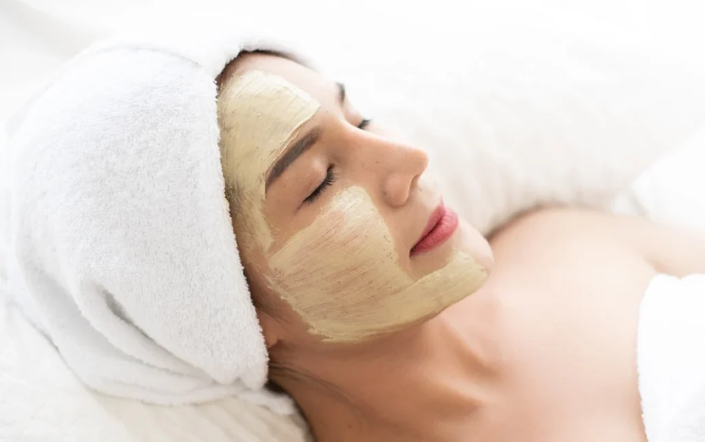 Thành phần nên có trong mặt nạ ngủ cho da hỗn hợp