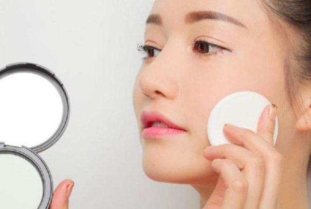 Chăm sóc da dầu mụn hiệu quả giúp lớp phấn phủ không gây mụn cho da dầu hiệu quả hơn