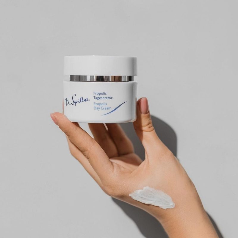 Routine chống lão hóa da dầu mụn hiệu quả