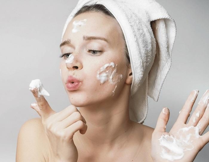 Tiêu chí chọn sữa rửa mặt cho da hỗn hợp thiên dầu