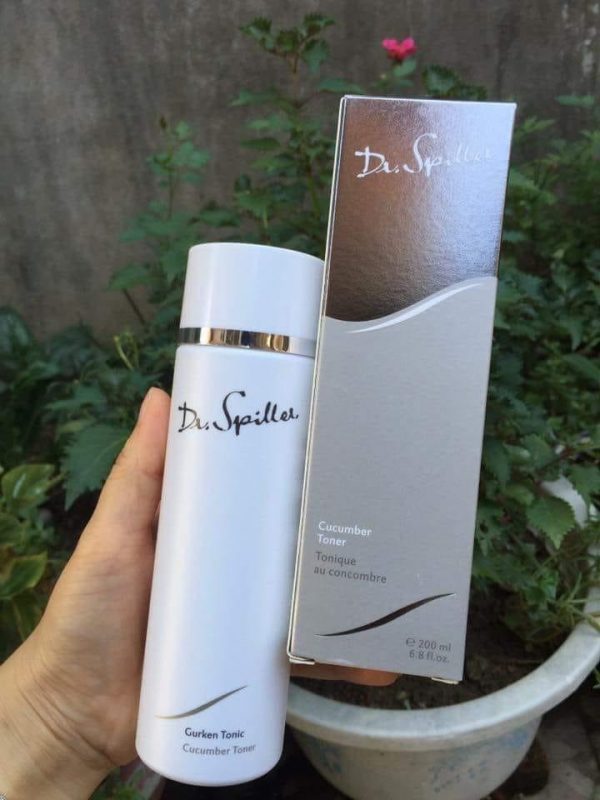 Cách dùng toner cho da hỗn hợp thiên dầu mụn
