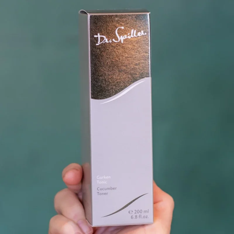 Cách chọn toner dịu nhẹ cho da mùa hè