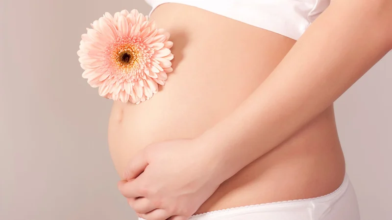 Chọn xịt khoáng cho bà bầu phải đảm bảo thành phần dịu nhẹ