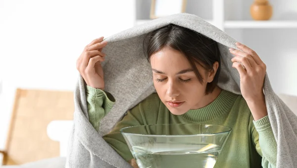 Các bước xông hơi mặt tại nhà giúp thông thoáng lỗ chân lông