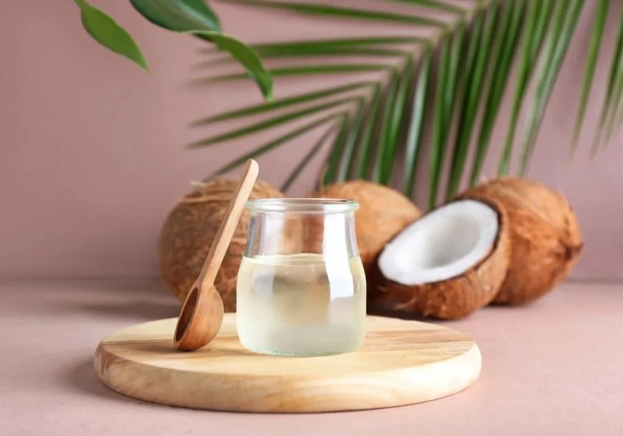 Caprylic là gì và nguồn gốc tự nhiên của hợp chất này