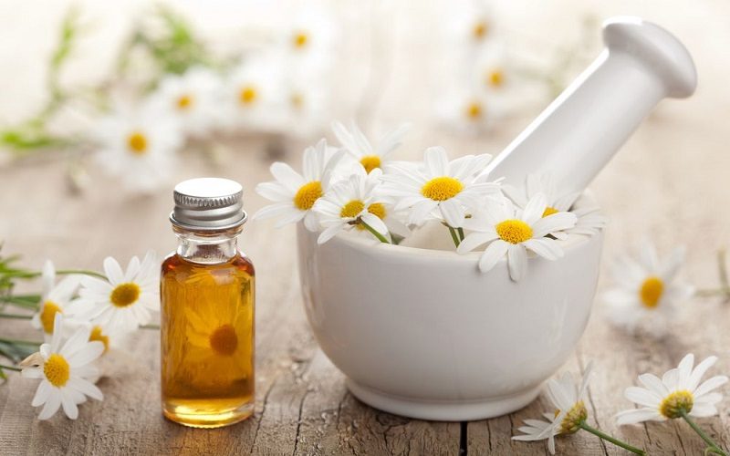 Lưu ý khi dùng sản phẩm chứa thành phần chamomile extract