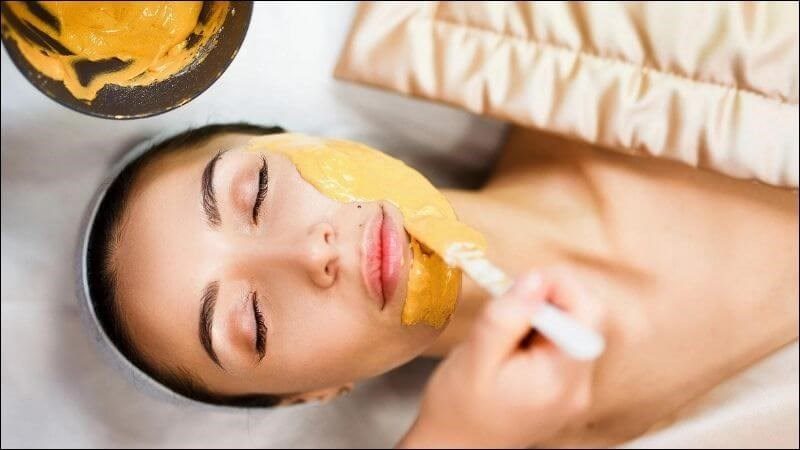 Đắp mặt nạ nghệ cần lưu ý điều gì