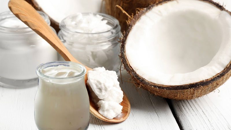 Một chế độ dưỡng da toàn diện sẽ giúp tăng hiệu quả làm sáng da hơn là chỉ phụ thuộc vào một nguyên liệu duy nhất như dầu dừa.