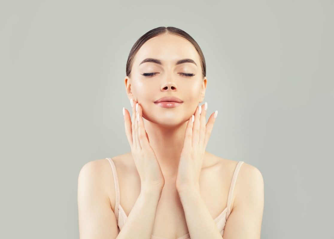 Vậy đâu là chu trình chăm sóc da lý tưởng giúp tối ưu hiệu quả của kem dưỡng trắng da trị mụn?