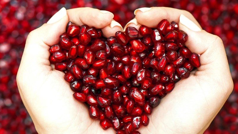 3 Lợi ích của dầu hạt lưu ly với làn da phụ nữ là gì?