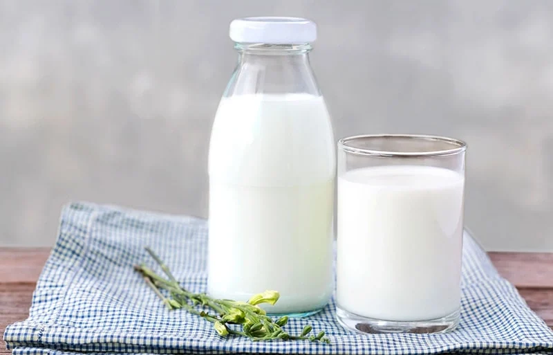 Những ai nên và không nên rửa mặt bằng sữa tươi?