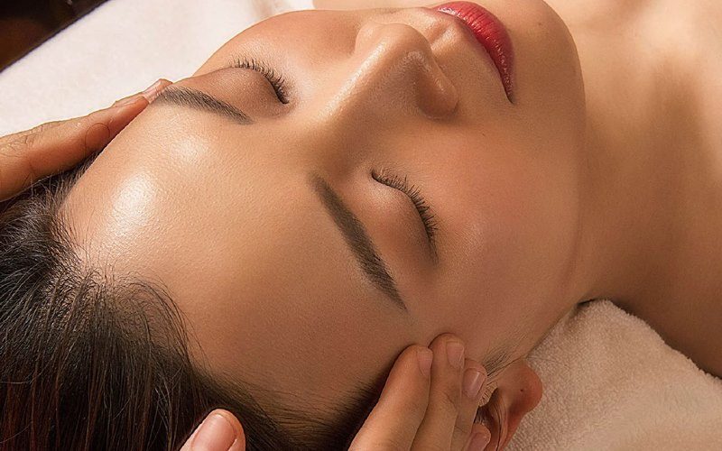 Phương pháp massage mặt trẻ hóa làn da: Lợi ích và Nguyên lý hoạt động